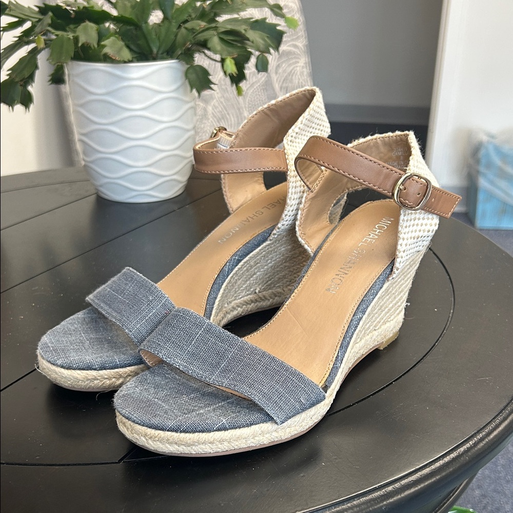 Michael Shannon Denim Blue and Tan Espadrille Wedge Sandals size 8